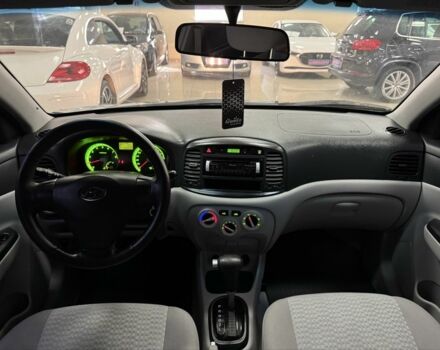 Синий Хендай Акцент, объемом двигателя 1.4 л и пробегом 168 тыс. км за 6200 $, фото 11 на Automoto.ua