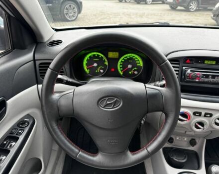 Синій Хендай Акцент, об'ємом двигуна 1.4 л та пробігом 192 тис. км за 4999 $, фото 8 на Automoto.ua