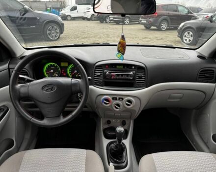 Синій Хендай Акцент, об'ємом двигуна 1.4 л та пробігом 192 тис. км за 4999 $, фото 10 на Automoto.ua