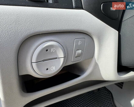 Синій Хендай Акцент, об'ємом двигуна 1.4 л та пробігом 56 тис. км за 7700 $, фото 15 на Automoto.ua