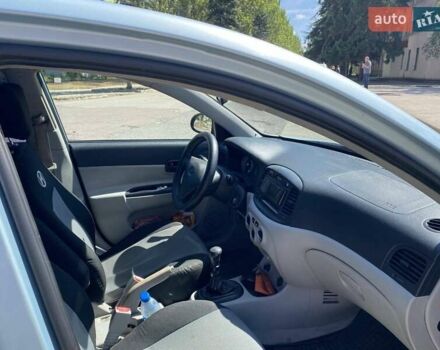 Синий Хендай Акцент, объемом двигателя 1.5 л и пробегом 225 тыс. км за 5500 $, фото 9 на Automoto.ua