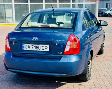 Синий Хендай Акцент, объемом двигателя 1.6 л и пробегом 335 тыс. км за 4000 $, фото 6 на Automoto.ua