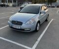 Синий Хендай Акцент, объемом двигателя 1.4 л и пробегом 186 тыс. км за 5000 $, фото 1 на Automoto.ua