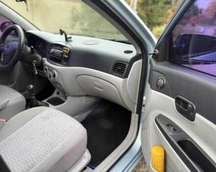 Синій Хендай Акцент, об'ємом двигуна 1.4 л та пробігом 227 тис. км за 3800 $, фото 14 на Automoto.ua