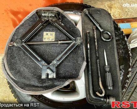 Синий Хендай Акцент, объемом двигателя 1.4 л и пробегом 127 тыс. км за 5400 $, фото 12 на Automoto.ua