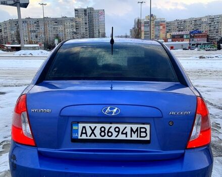 Синий Хендай Акцент, объемом двигателя 1.4 л и пробегом 204 тыс. км за 5700 $, фото 4 на Automoto.ua