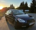 Синий Хендай Акцент, объемом двигателя 1.6 л и пробегом 150 тыс. км за 5600 $, фото 1 на Automoto.ua