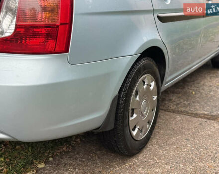 Хендай Акцент 2008 в Харькове на Automoto.ua Синий Хендай Акцент, объемом двигателя 0 л и пробегом 227 тыс. км за 3800 $, фото 7 на Automoto.ua
