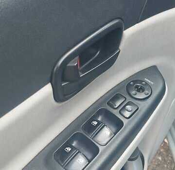 Синій Хендай Акцент, об'ємом двигуна 1.4 л та пробігом 287 тис. км за 4300 $, фото 7 на Automoto.ua