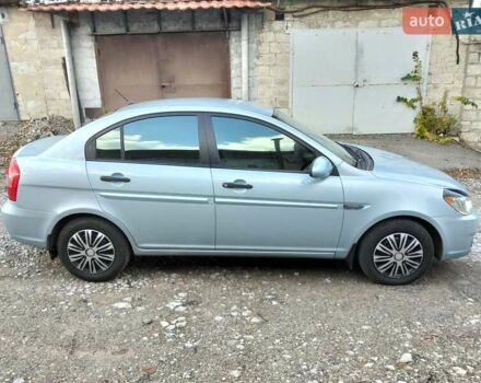 Синій Хендай Акцент, об'ємом двигуна 1.4 л та пробігом 102 тис. км за 5000 $, фото 3 на Automoto.ua