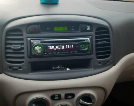 Синий Хендай Акцент, объемом двигателя 1.39 л и пробегом 143 тыс. км за 6150 $, фото 15 на Automoto.ua