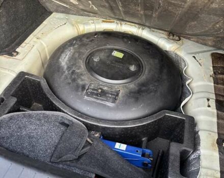 Синий Хендай Акцент, объемом двигателя 1.4 л и пробегом 186 тыс. км за 5000 $, фото 5 на Automoto.ua