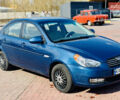 Синий Хендай Акцент, объемом двигателя 1.6 л и пробегом 335 тыс. км за 4000 $, фото 2 на Automoto.ua