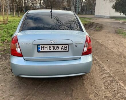 Синий Хендай Акцент, объемом двигателя 1.4 л и пробегом 195 тыс. км за 5100 $, фото 2 на Automoto.ua