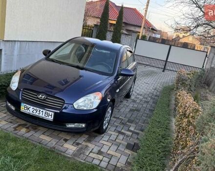 Синий Хендай Акцент, объемом двигателя 1.4 л и пробегом 130 тыс. км за 5000 $, фото 3 на Automoto.ua