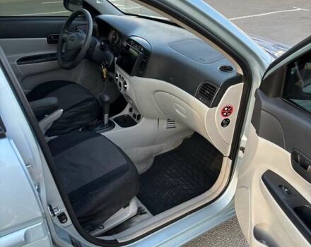 Синий Хендай Акцент, объемом двигателя 1.4 л и пробегом 186 тыс. км за 5000 $, фото 18 на Automoto.ua