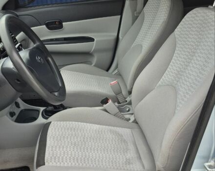 Синій Хендай Акцент, об'ємом двигуна 1.4 л та пробігом 201 тис. км за 4800 $, фото 4 на Automoto.ua