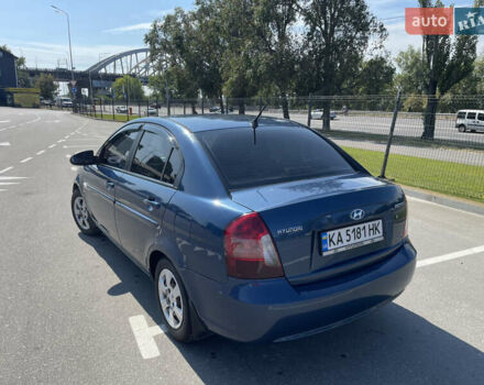 Синій Хендай Акцент, об'ємом двигуна 1.6 л та пробігом 196 тис. км за 5100 $, фото 3 на Automoto.ua