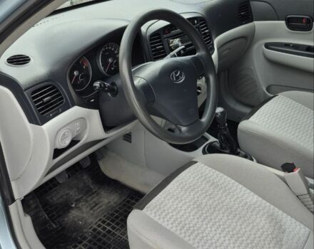 Синій Хендай Акцент, об'ємом двигуна 1.4 л та пробігом 201 тис. км за 4800 $, фото 11 на Automoto.ua