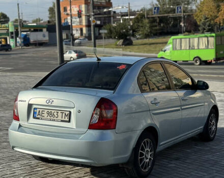 Синій Хендай Акцент, об'ємом двигуна 1.5 л та пробігом 332 тис. км за 4100 $, фото 4 на Automoto.ua