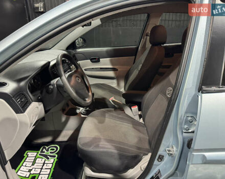 Синий Хендай Акцент, объемом двигателя 1.49 л и пробегом 181 тыс. км за 4999 $, фото 18 на Automoto.ua