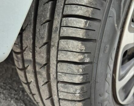 Синій Хендай Акцент, об'ємом двигуна 1.4 л та пробігом 201 тис. км за 4800 $, фото 5 на Automoto.ua