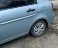 Синий Хендай Акцент, объемом двигателя 1.4 л и пробегом 187 тыс. км за 5700 $, фото 2 на Automoto.ua