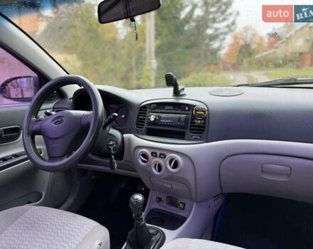 Хендай Акцент 2008 в Харькове на Automoto.ua Синий Хендай Акцент, объемом двигателя 0 л и пробегом 227 тыс. км за 3800 $, фото 19 на Automoto.ua