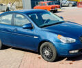 Синий Хендай Акцент, объемом двигателя 1.6 л и пробегом 335 тыс. км за 4000 $, фото 4 на Automoto.ua