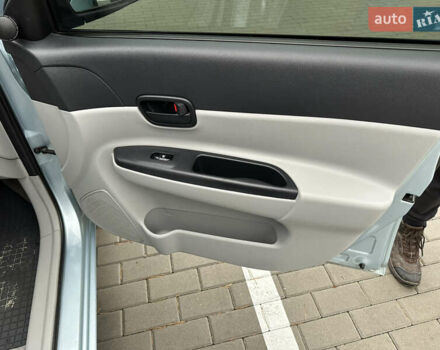 Синий Хендай Акцент, объемом двигателя 1.49 л и пробегом 135 тыс. км за 4900 $, фото 15 на Automoto.ua