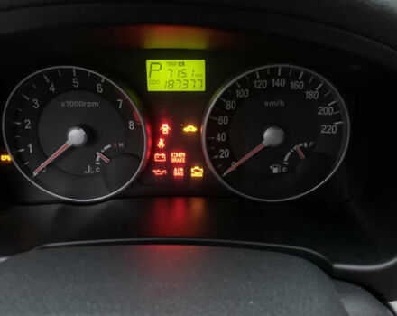 Синий Хендай Акцент, объемом двигателя 1.4 л и пробегом 187 тыс. км за 5700 $, фото 8 на Automoto.ua