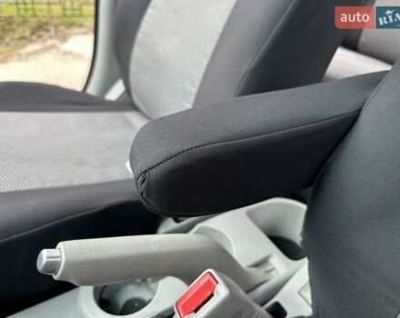 Синій Хендай Акцент, об'ємом двигуна 1.4 л та пробігом 201 тис. км за 5999 $, фото 65 на Automoto.ua