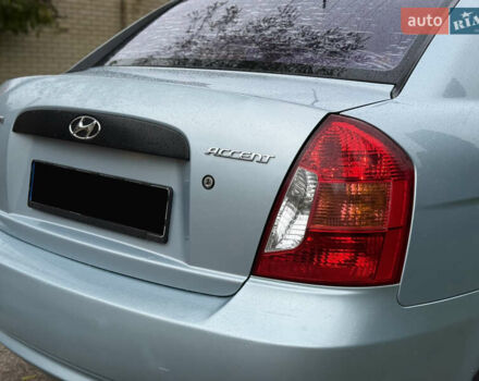 Хендай Акцент 2008 в Харькове на Automoto.ua Синий Хендай Акцент, объемом двигателя 0 л и пробегом 227 тыс. км за 3800 $, фото 5 на Automoto.ua