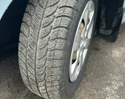 Синий Хендай Акцент, объемом двигателя 1.6 л и пробегом 248 тыс. км за 4400 $, фото 13 на Automoto.ua