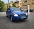 Синий Хендай Акцент, объемом двигателя 1.6 л и пробегом 270 тыс. км за 3800 $, фото 3 на Automoto.ua