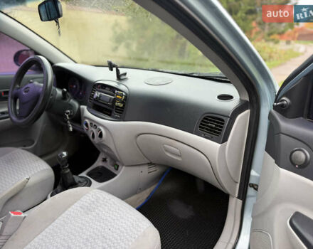 Хендай Акцент 2008 в Харькове на Automoto.ua Синий Хендай Акцент, объемом двигателя 0 л и пробегом 227 тыс. км за 3800 $, фото 15 на Automoto.ua