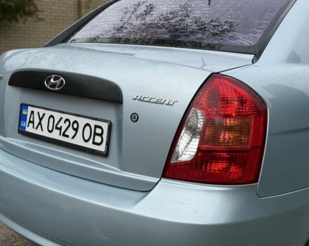 Синій Хендай Акцент, об'ємом двигуна 1.4 л та пробігом 227 тис. км за 3800 $, фото 7 на Automoto.ua