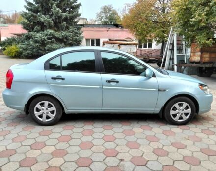 Синий Хендай Акцент, объемом двигателя 1.4 л и пробегом 102 тыс. км за 5200 $, фото 3 на Automoto.ua