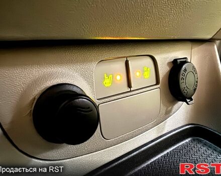 Синий Хендай Акцент, объемом двигателя 1.4 л и пробегом 168 тыс. км за 6400 $, фото 8 на Automoto.ua