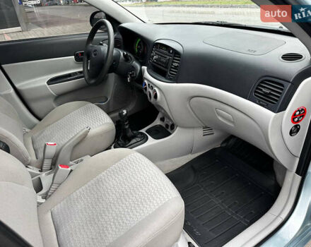 Синій Хендай Акцент, об'ємом двигуна 1.4 л та пробігом 102 тис. км за 4999 $, фото 17 на Automoto.ua