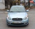 Синий Хендай Акцент, объемом двигателя 1.4 л и пробегом 100 тыс. км за 5300 $, фото 2 на Automoto.ua