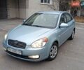 Синий Хендай Акцент, объемом двигателя 1.4 л и пробегом 100 тыс. км за 5300 $, фото 1 на Automoto.ua