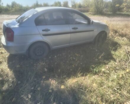 Синий Хендай Акцент, объемом двигателя 1.6 л и пробегом 340 тыс. км за 2000 $, фото 3 на Automoto.ua