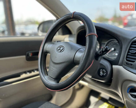 Синій Хендай Акцент, об'ємом двигуна 1.4 л та пробігом 109 тис. км за 5700 $, фото 28 на Automoto.ua
