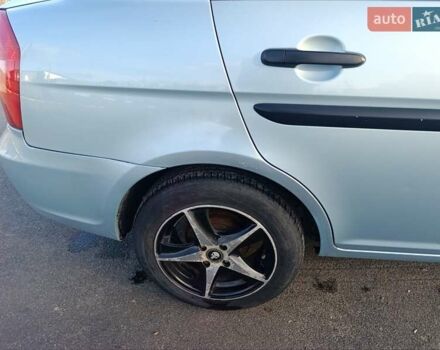 Синій Хендай Акцент, об'ємом двигуна 1.4 л та пробігом 215 тис. км за 4700 $, фото 21 на Automoto.ua