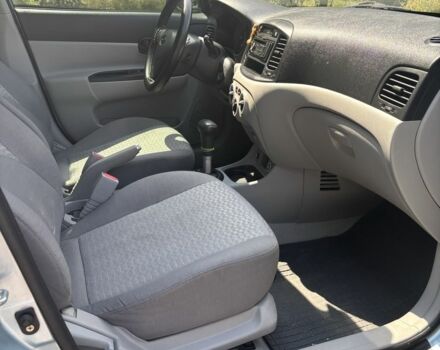 Синий Хендай Акцент, объемом двигателя 1.4 л и пробегом 211 тыс. км за 4999 $, фото 11 на Automoto.ua