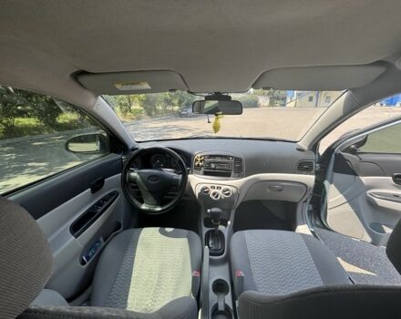 Синий Хендай Акцент, объемом двигателя 1.4 л и пробегом 211 тыс. км за 4999 $, фото 10 на Automoto.ua