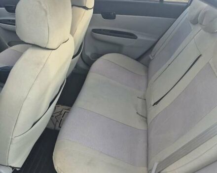 Хендай Акцент 2010 в Ивано-Франковске на Automoto.ua Синий Хендай Акцент, объемом двигателя 1.4 л и пробегом 88 тыс. км за 5750 $, фото 28 на Automoto.ua