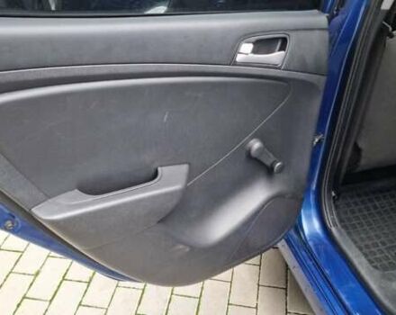 Синий Хендай Акцент, объемом двигателя 1.4 л и пробегом 147 тыс. км за 6500 $, фото 14 на Automoto.ua