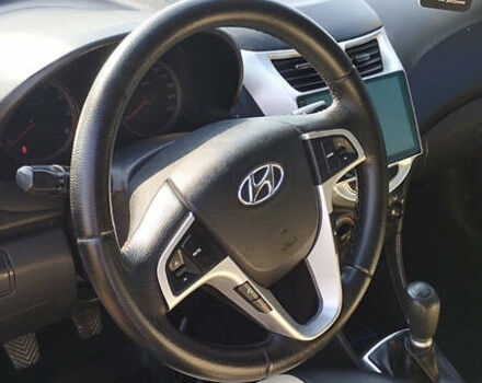 Синій Хендай Акцент, об'ємом двигуна 1.4 л та пробігом 158 тис. км за 5500 $, фото 7 на Automoto.ua